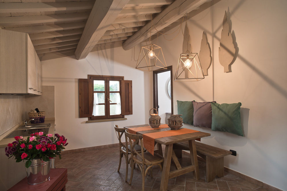 Il Castello Di San Ruffino Hotel Lari Екстериор снимка